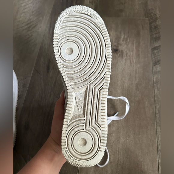 Nike Air Force 1 '07 Sneaker 7y women’s 8.5 white - Picture 5 of 5
